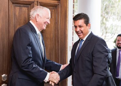 Robert Sloan with Francisco García Cabeza de Vaca, governor of Tamaulipas and HBU alumnus