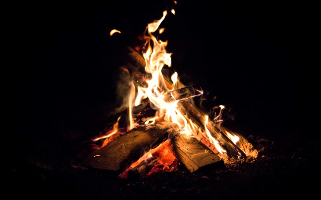 fire-outdoors-moral-courage-fiery-furnace-blog-image