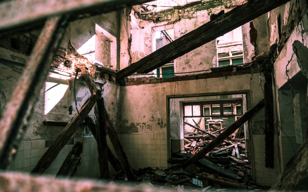 RBS-blog-image-Gods-justice-painful-mercy-broken-abandoned-building-architecture- Francesco Paggiaro-pexels
